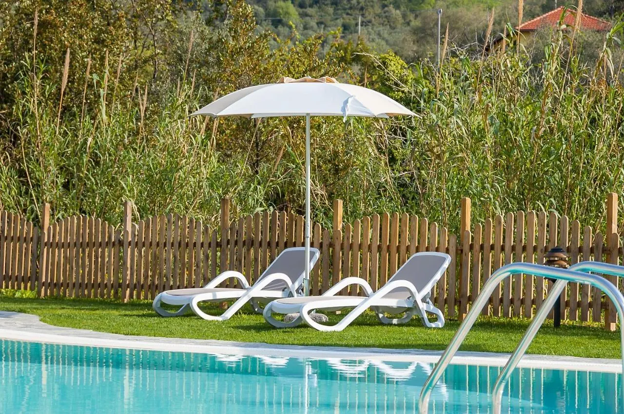 Appartamenti Antico Frantoio Doria Resort Imperia 0*,  Italia